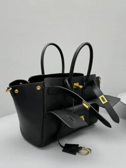 Alternative view of BALENCIAGA Shoulder Bags Leather (Black-Gold) 30X24X13CM F80202608100189