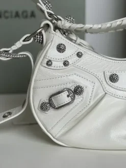 Alternative view of BALENCIAGA Shoulder Bags Leather (White-Silver) 26X16X10CM E80202608100114
