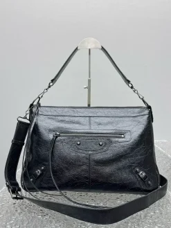 Alternative view of BALENCIAGA Shoulder Bags Waxed Leather (Black) 39X26X16CM G50202608100313