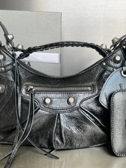 BALENCIAGA Shoulder Bags Waxed Leather (Black-Silver) 33X16X8CM E30202608100211