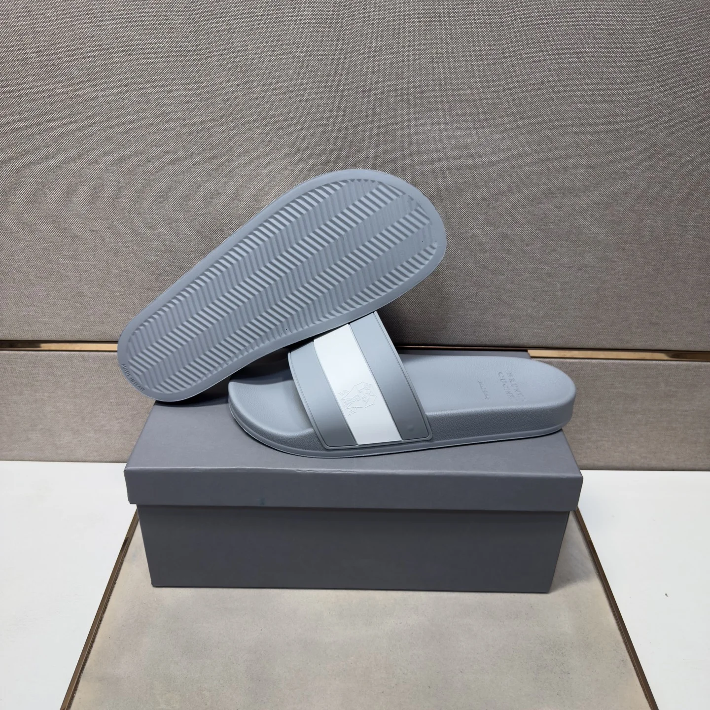BALENCIAGA Slides Leather EU38-45 A10202608030489 - Image 8