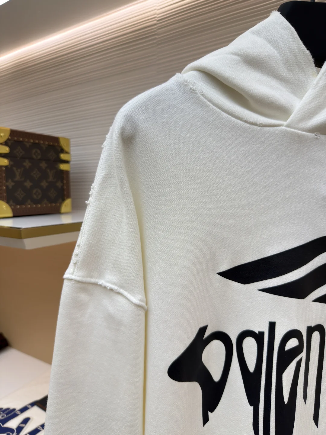 BALENCIAGA Sweaters S-L B10202608060217 - Image 4