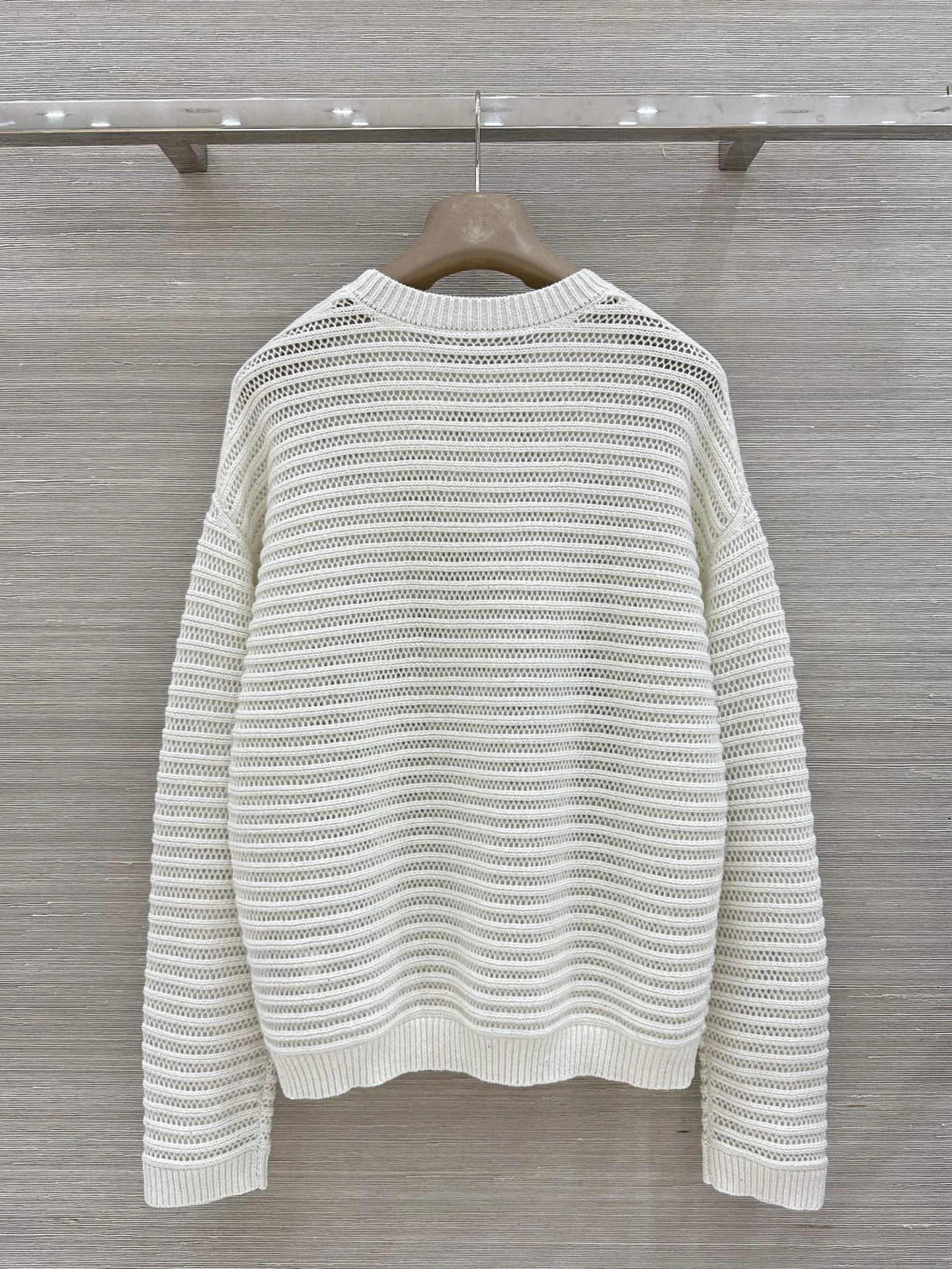 BALENCIAGA T-shirts Cotton Sequins S-L D05202608041097 - Image 9