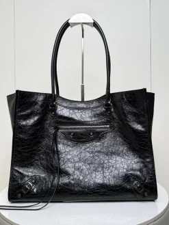 Alternative view of BALENCIAGA Totes Bags Leather (Black) 39X12X29CM G00202608100393