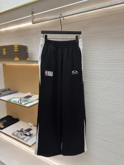 BALENCIAGA Trousers S-L B25202608060343