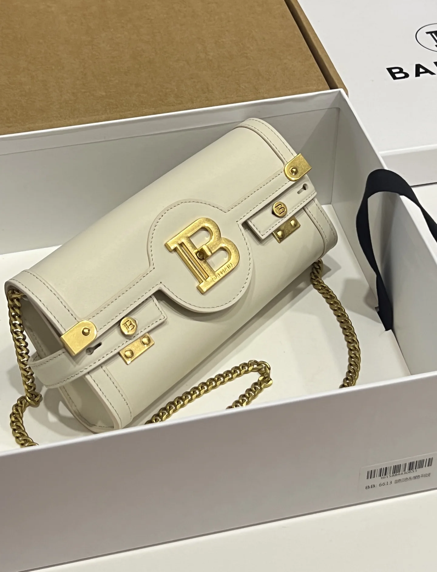 BALMAIN Shoulder Bags Calf Leather (Cream-Gold) 23X12X6CM F80202608100278 - Image 3