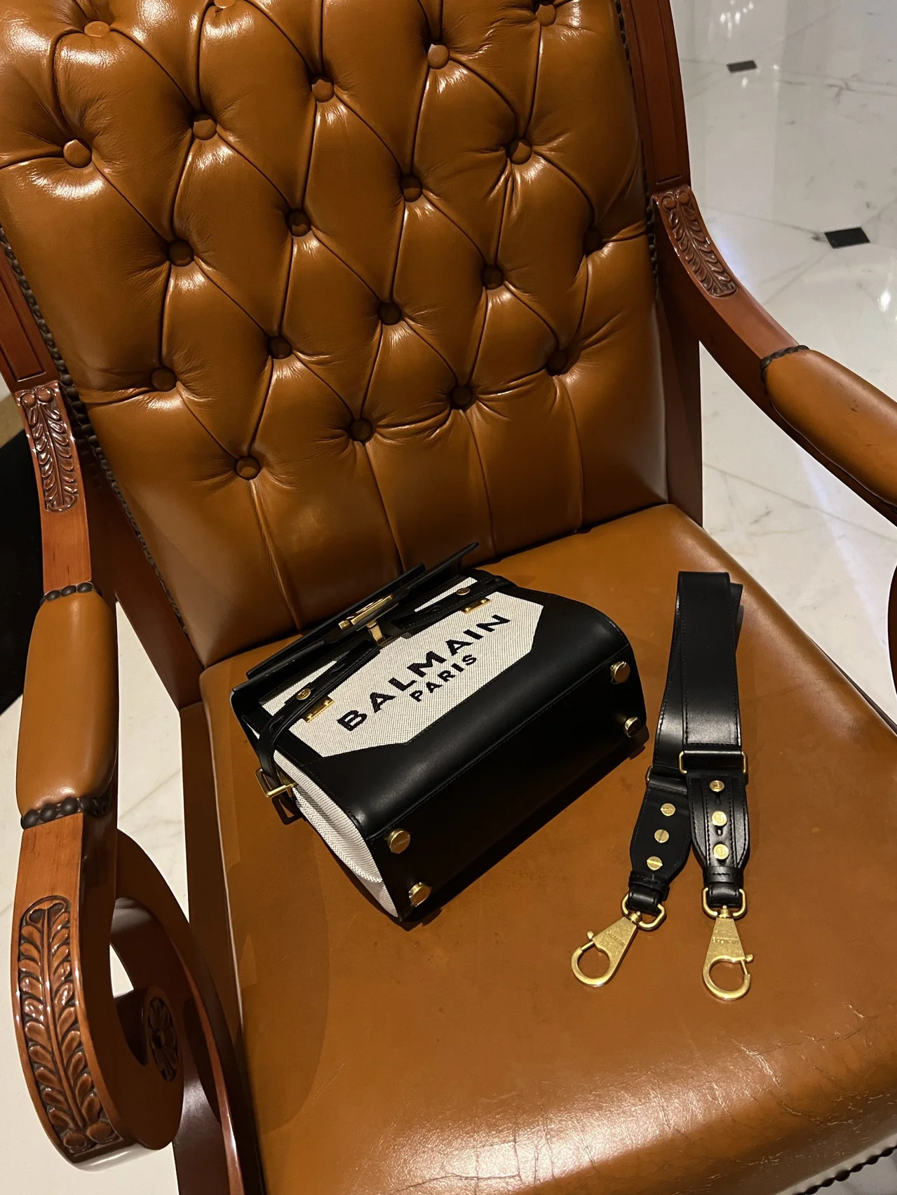 BALMAIN Shoulder Bags Canvas Leather (Black-Gold-White) 23X20X11CM H50202608100287 - Image 6
