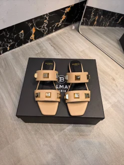 BALMAIN Slides Leather EU36-42 B70202608031384