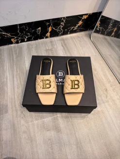 BALMAIN Slides Leather EU36-42 B80202608031397