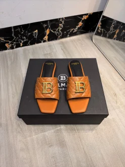BALMAIN Slides Leather EU36-42 B80202608031398