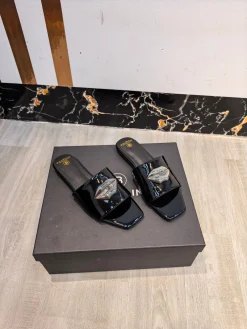 Alternative view of BALMAIN Slides Patent Leather EU36-42 B70202608031421