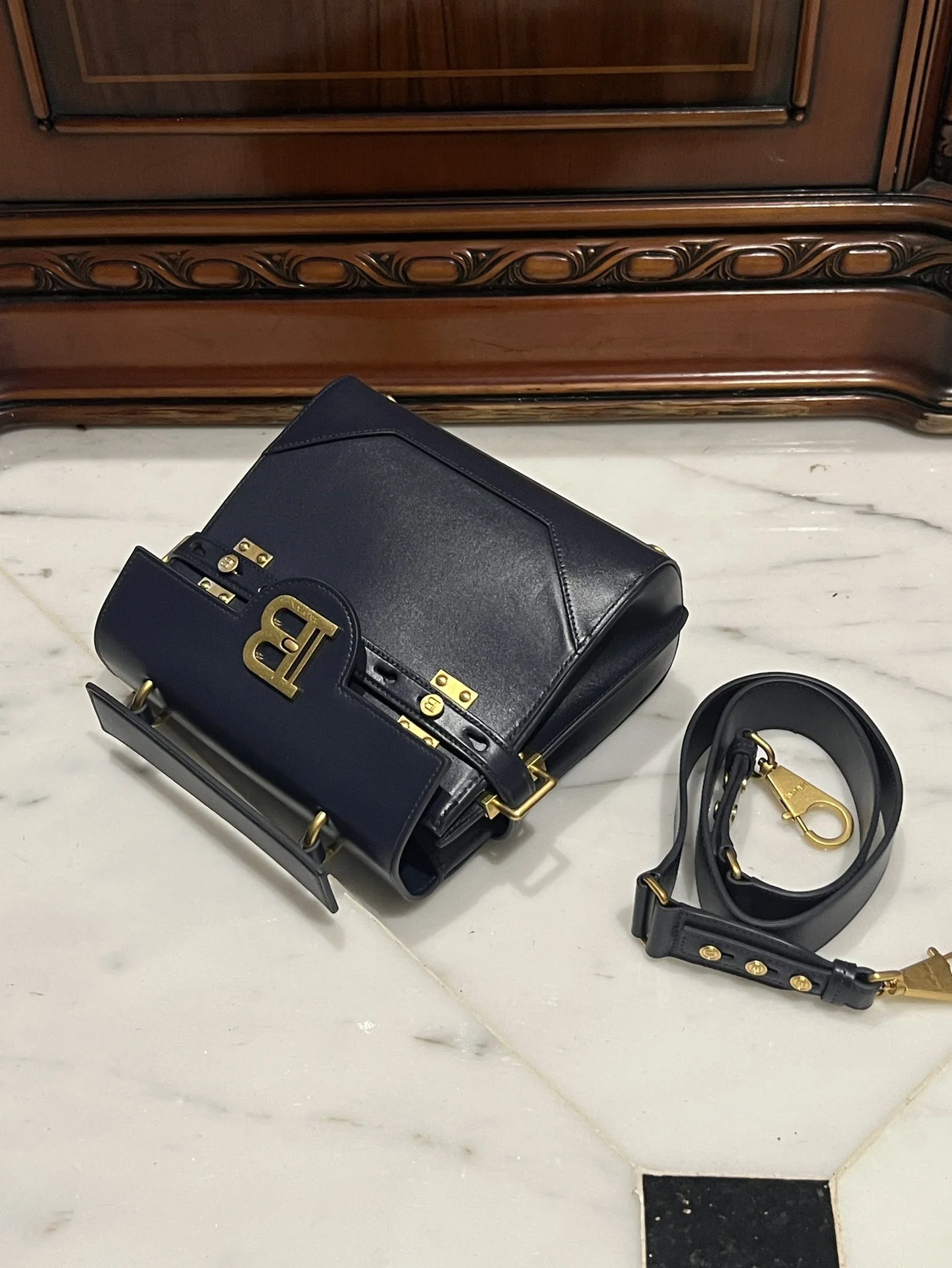 BALMAIN Top Handle Bags (Black-Gold) I80202608100292 - Image 4