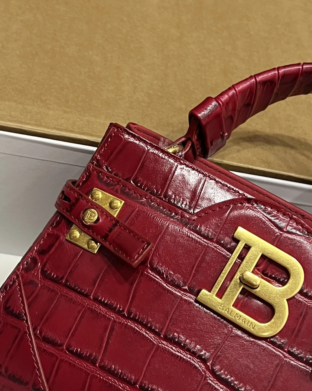 BALMAIN Top Handle Bags Calf Leather (Red-Gold) 22X17X11CM H60202608100300 - Image 6