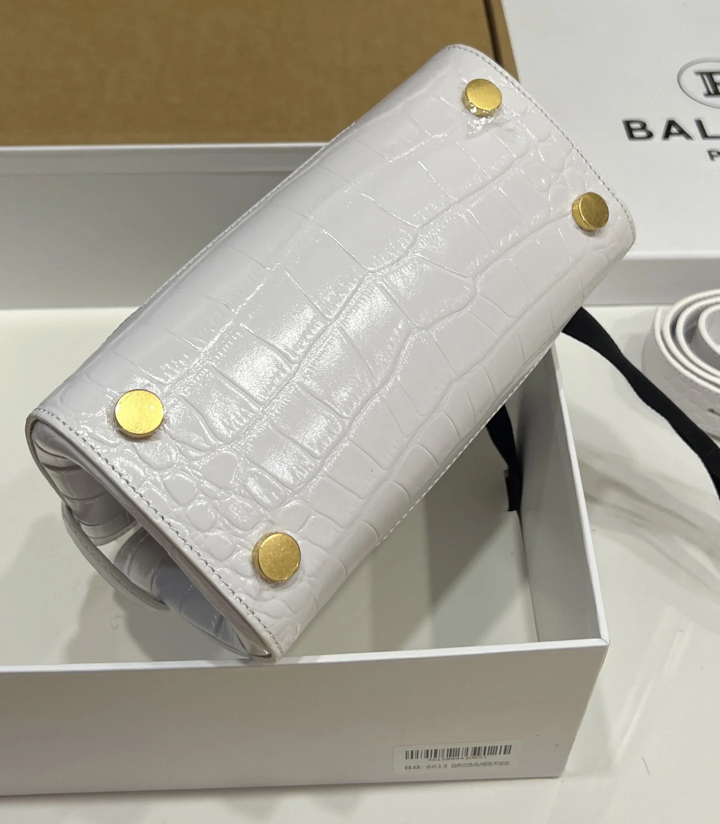 BALMAIN Top Handle Bags Embossed Calfskin (White-Gold) 22X17X11CM H60202608100303 - Image 5