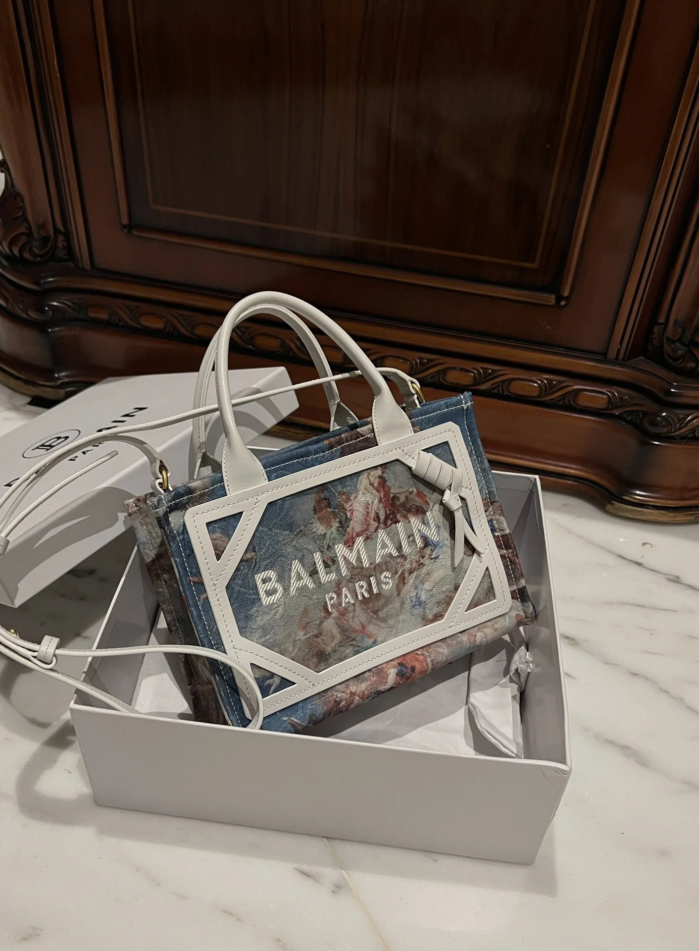 BALMAIN Totes Bags Canvas Leather (White-Blue) 26X18X11CM F00202608100309 - Image 6