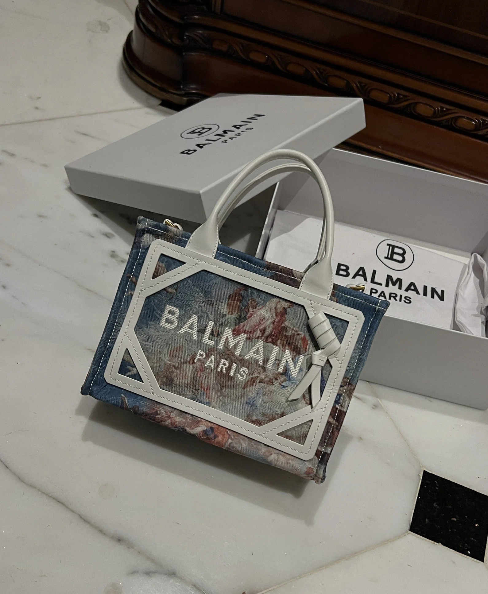 BALMAIN Totes Bags Canvas Leather (White-Blue) 26X18X11CM F00202608100309 - Image 9