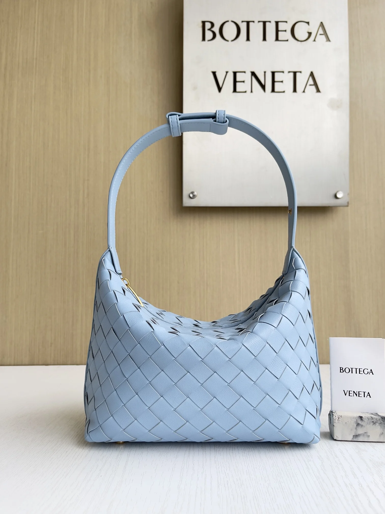 BOTTEGA VENETA Bucket Bags Intrecciato Leather (Blue) 22X13X9CM F80202608080212 - Image 3