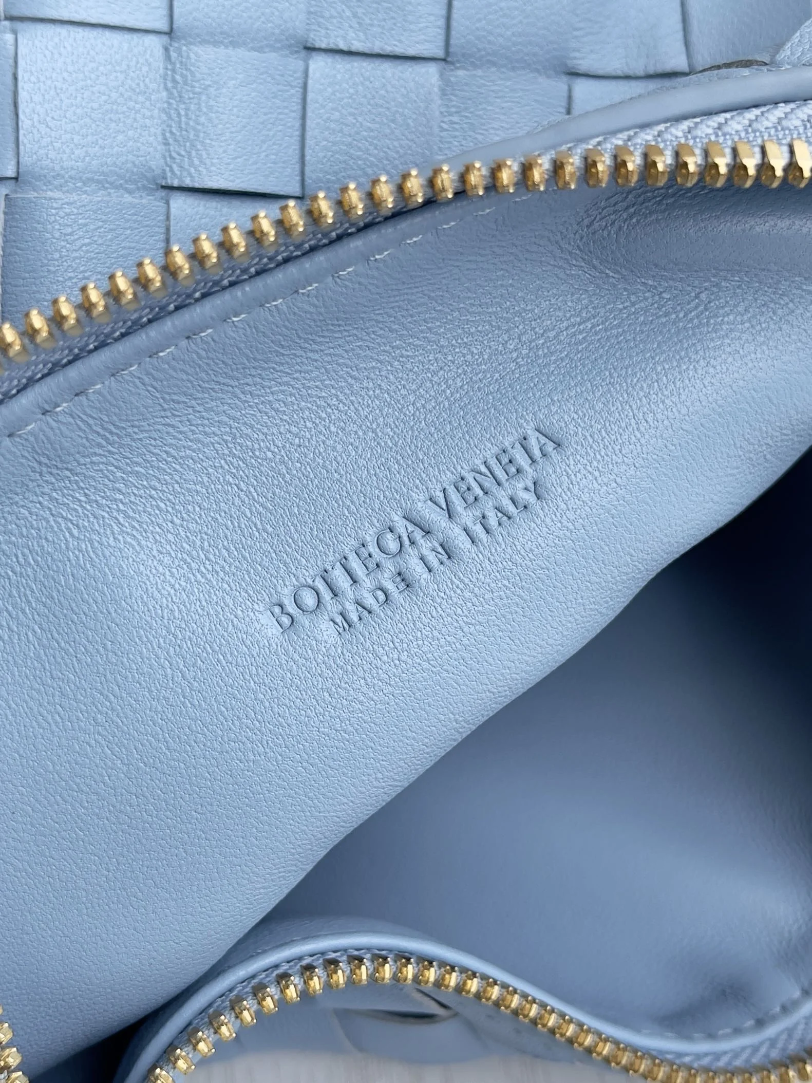 BOTTEGA VENETA Bucket Bags Intrecciato Leather (Blue) 22X13X9CM F80202608080212 - Image 7