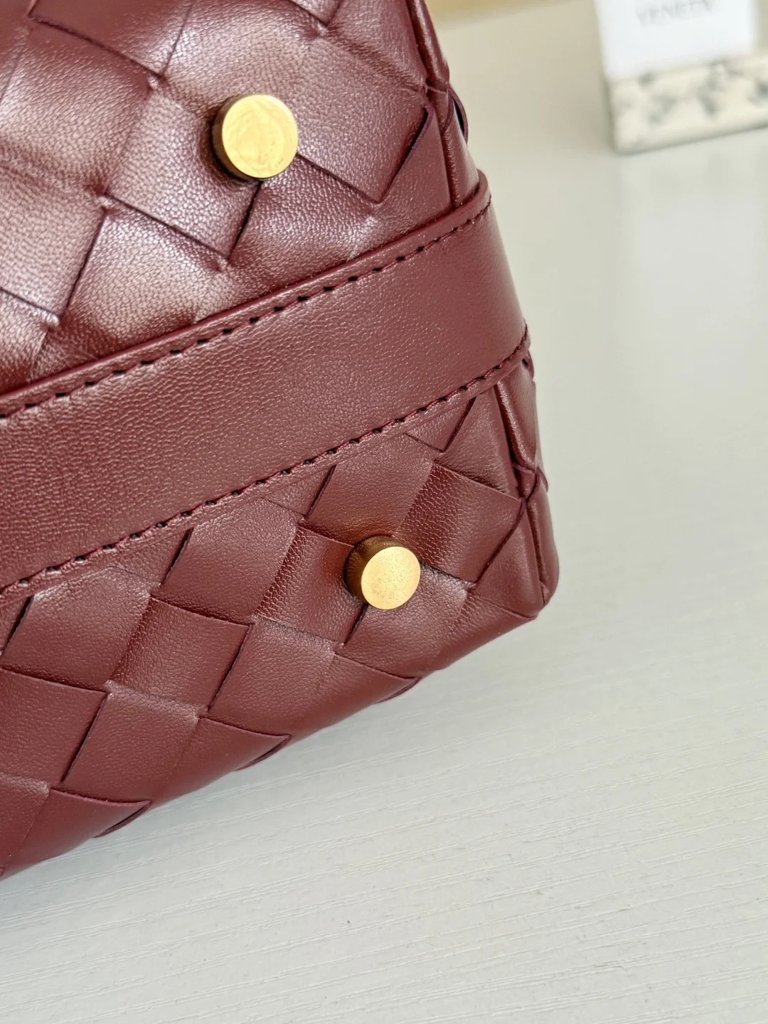 BOTTEGA VENETA Bucket Bags Intrecciato Leather (Burgundy) 22X13X9CM F80202608080207 - Image 4