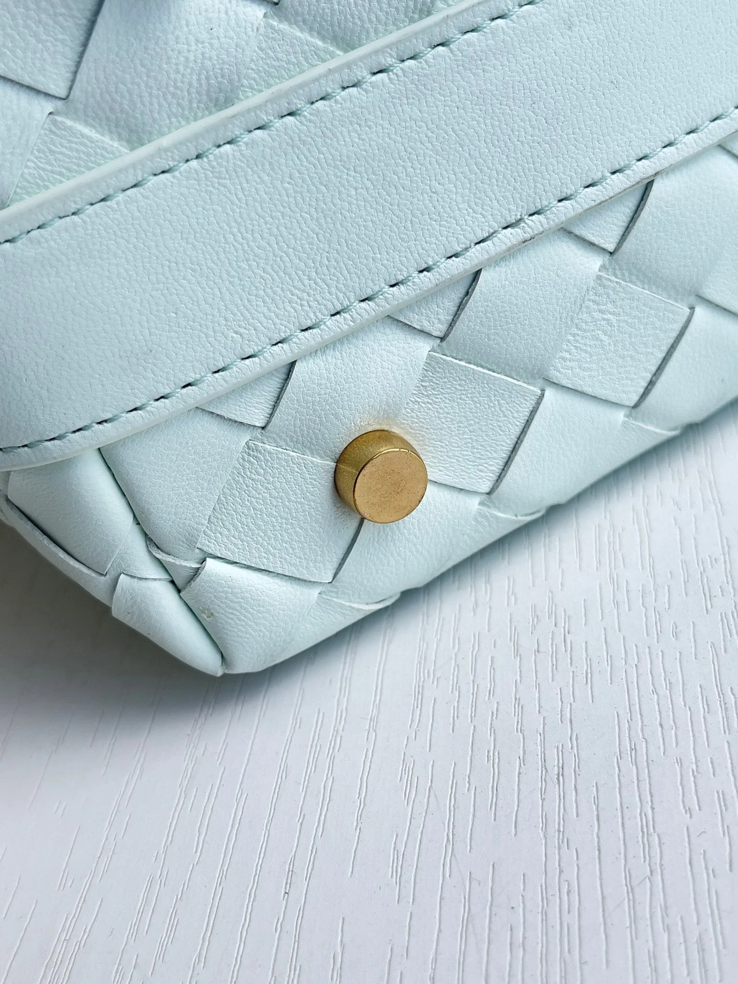 BOTTEGA VENETA Bucket Bags Intrecciato Leather (Mintgreen-Gold) 22X13X9CM F80202608080198 - Image 4
