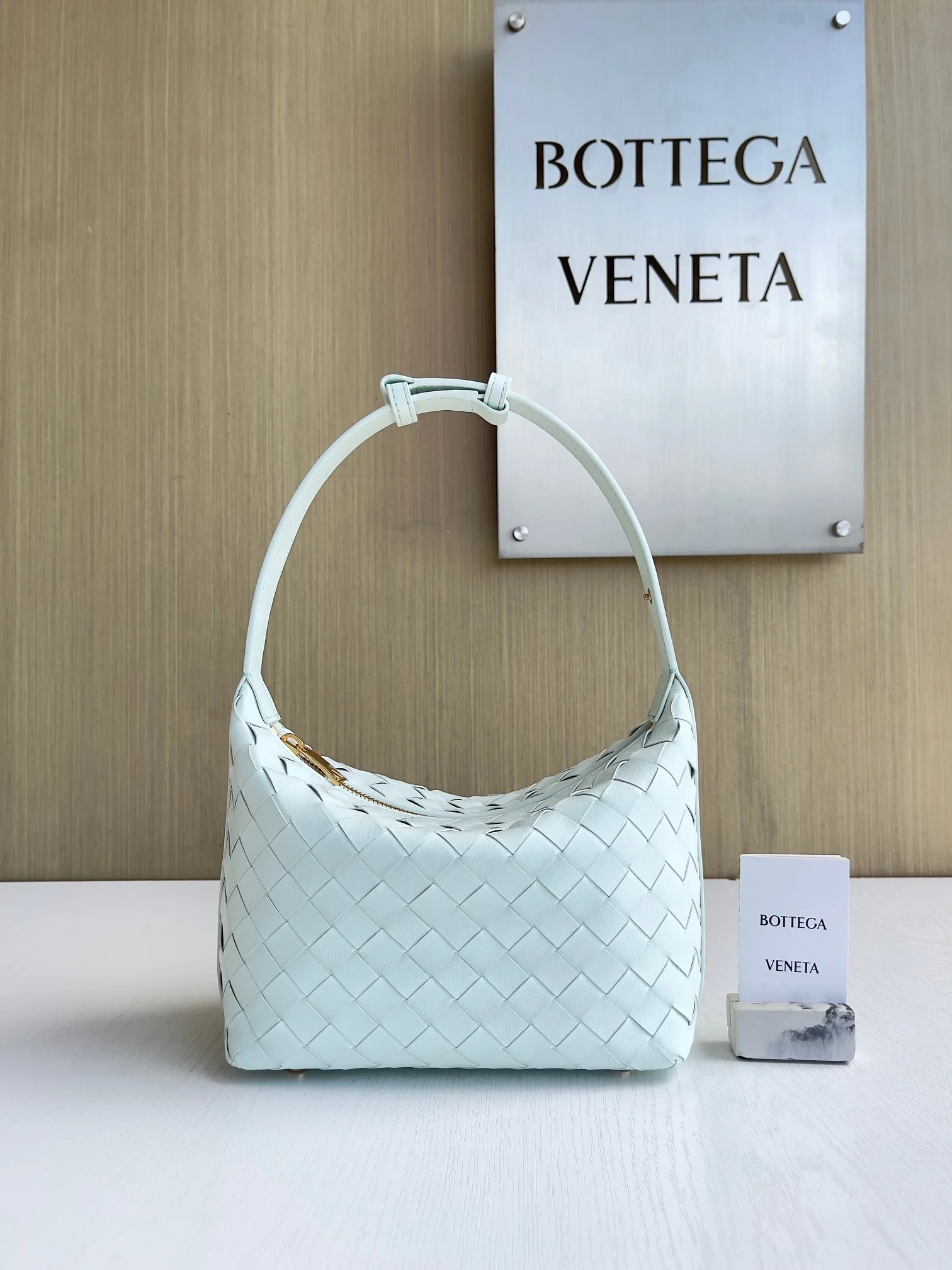 BOTTEGA VENETA Bucket Bags Intrecciato Leather (Mintgreen-Gold) 22X13X9CM F80202608080198 - Image 5
