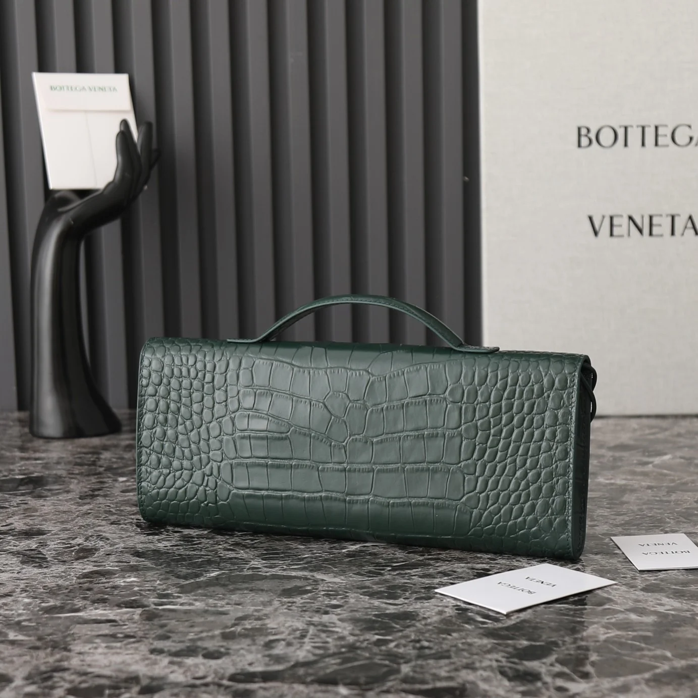 BOTTEGA VENETA Clutches Bags Intrecciato Leather (Green-Gold) 31X13X3 G10202608080776 - Image 3