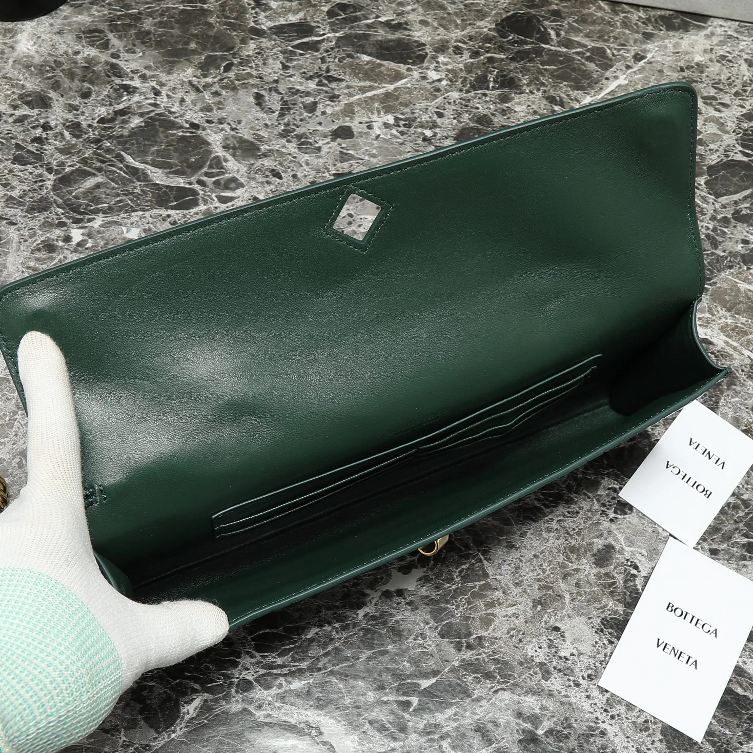 BOTTEGA VENETA Clutches Bags Intrecciato Leather (Green-Gold) 31X13X3 G10202608080776 - Image 8