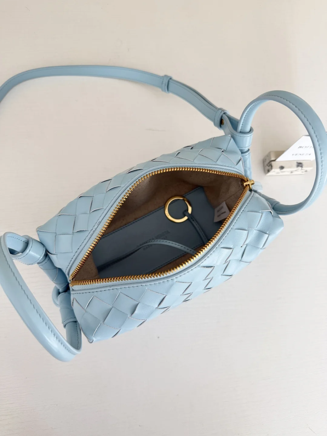 BOTTEGA VENETA Crossbody Bags Leather (Blue) 19X12X9CM F80202608080144 - Image 9
