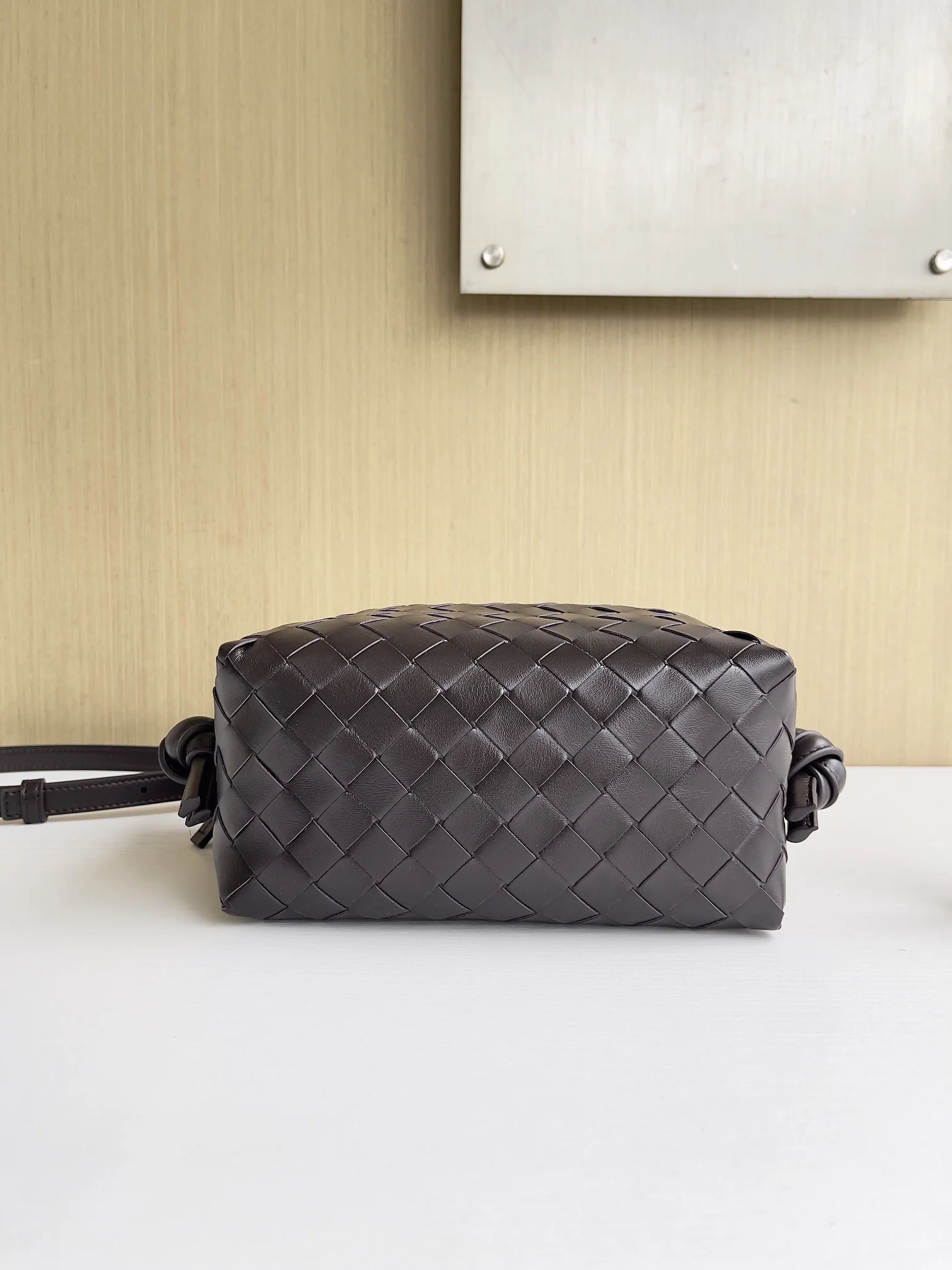 BOTTEGA VENETA Shoulder Bags (Brown) 19X12X9CM F80202608080178 - Image 4