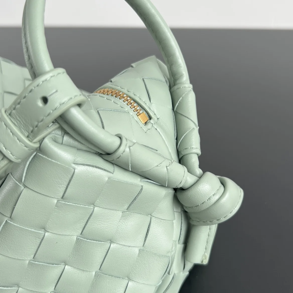 BOTTEGA VENETA Shoulder Bags (Green) 19X12X9CM F80202608080139 - Image 3