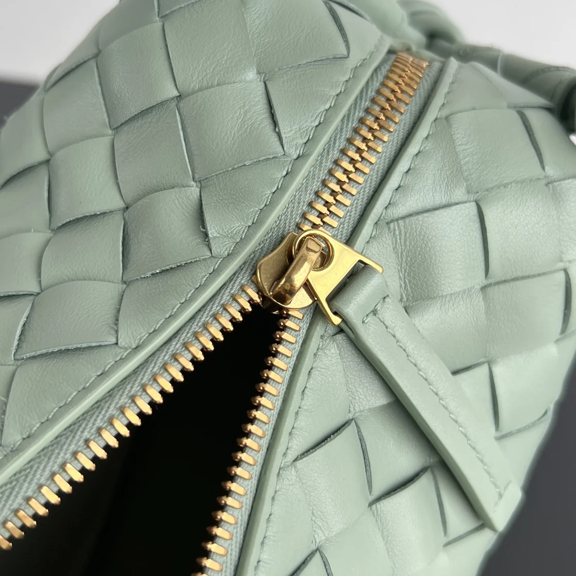 BOTTEGA VENETA Shoulder Bags (Green) 19X12X9CM F80202608080139 - Image 7