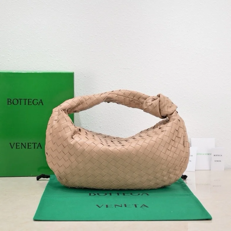 BOTTEGA VENETA Shoulder Bags Lamb Leather (Beige) 40X48X16 I30202608080103