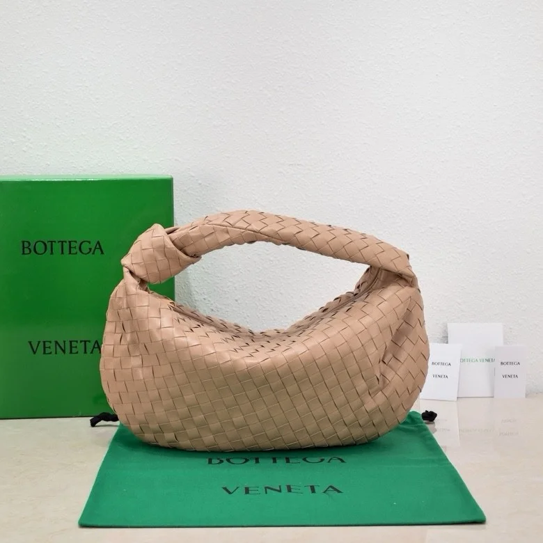 BOTTEGA VENETA Shoulder Bags Lamb Leather (Beige) 40X48X16 I30202608080103 - Image 2