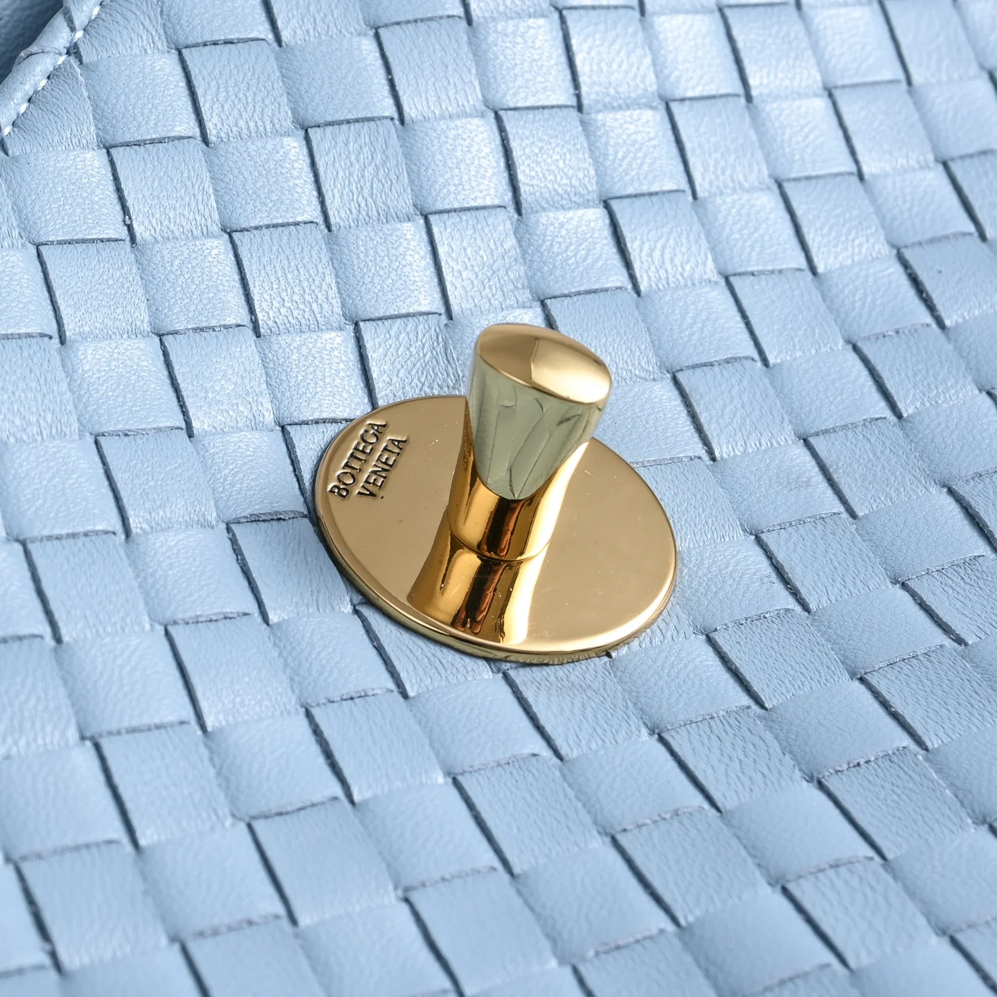 BOTTEGA VENETA Shoulder Bags Lamb Leather (Blue-Gold) 27X16X6CM I30202608080078 - Image 6