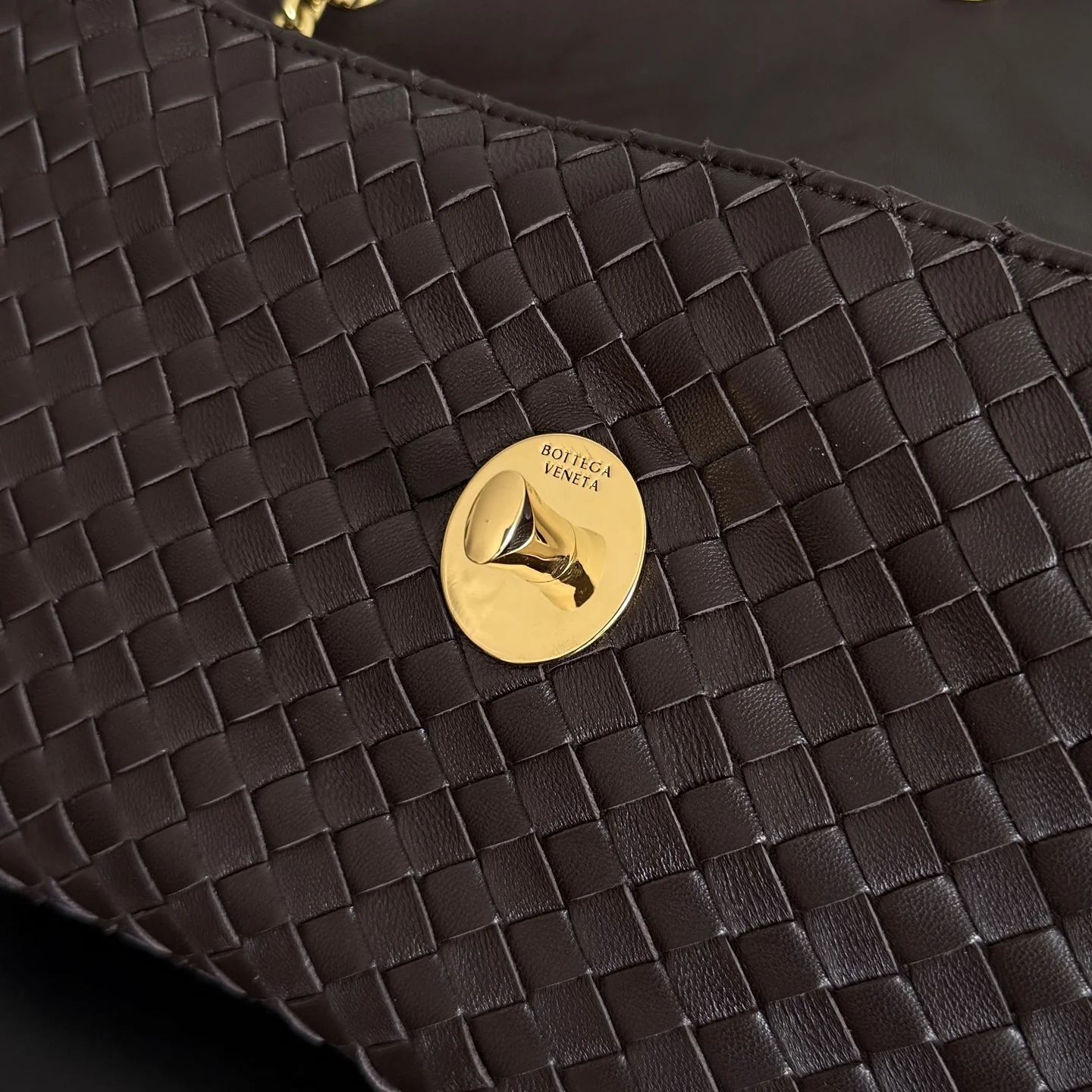 BOTTEGA VENETA Shoulder Bags Lamb Leather (Brown-Gold) 27X16X6CM I30202608080821 - Image 7