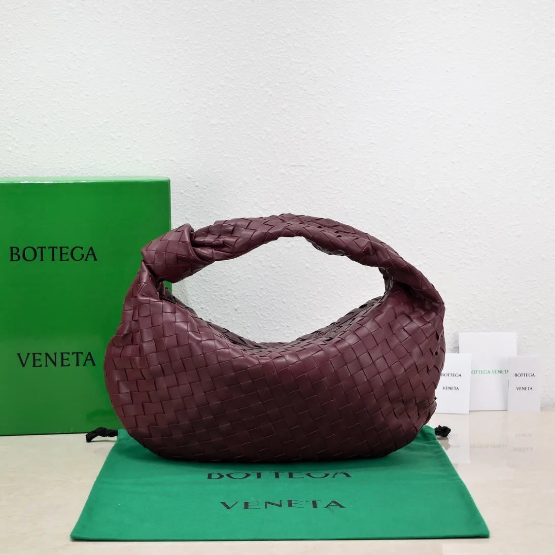 BOTTEGA VENETA Shoulder Bags Lamb Leather (Burgundy) 40X48X16 I30202608080090