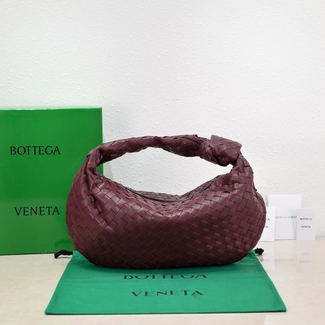 BOTTEGA VENETA Shoulder Bags Lamb Leather (Burgundy) 40X48X16 I30202608080090 - Image 2