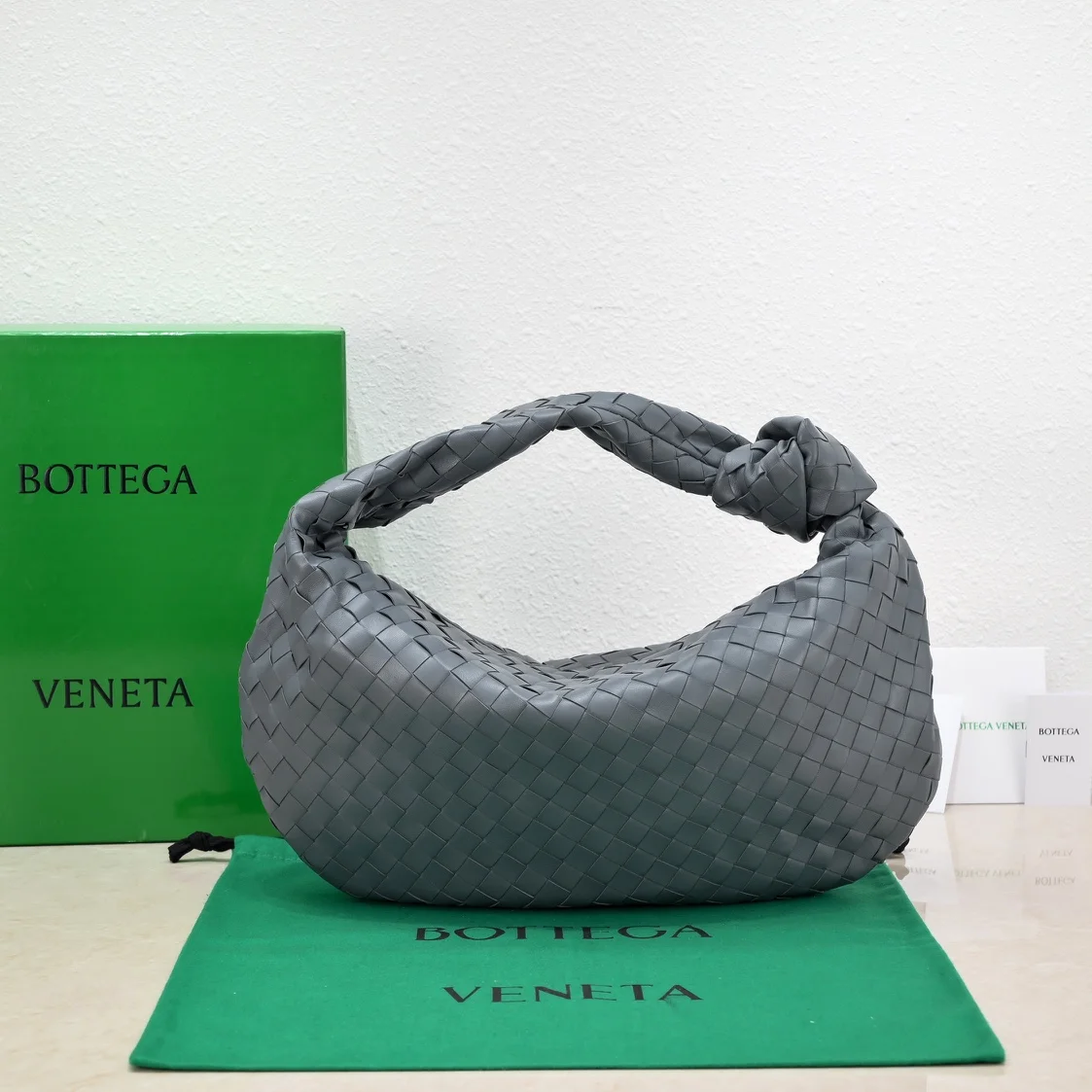 BOTTEGA VENETA Shoulder Bags Lamb Leather (Gray) 40X48X16 I30202608080094