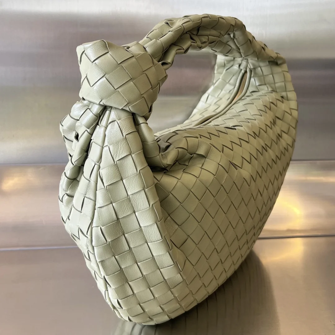 BOTTEGA VENETA Shoulder Bags Lamb Leather (Green) 48X40X16CM I30202608080015 - Image 2