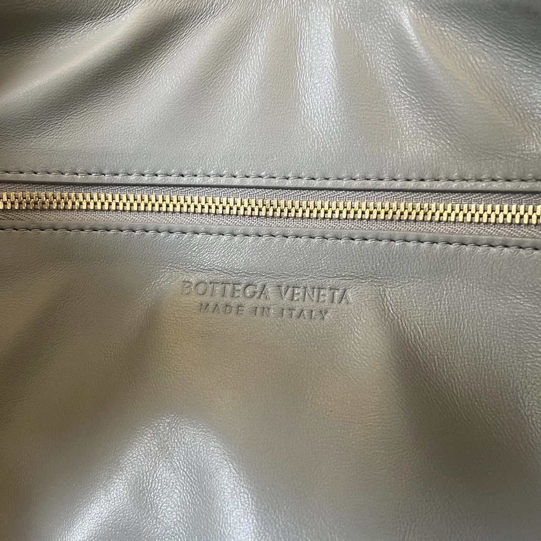 BOTTEGA VENETA Shoulder Bags Lamb Leather (Grey) 48X40X16CM I30202608080010 - Image 8