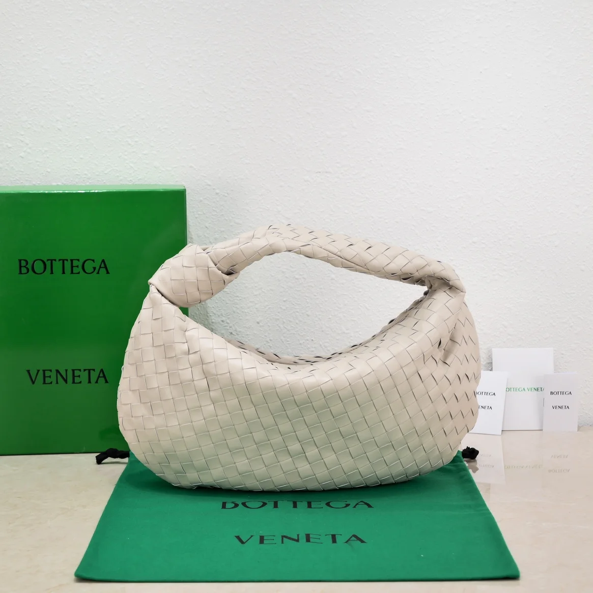 BOTTEGA VENETA Shoulder Bags Lamb Leather (White) 40X48X16 I30202608080092