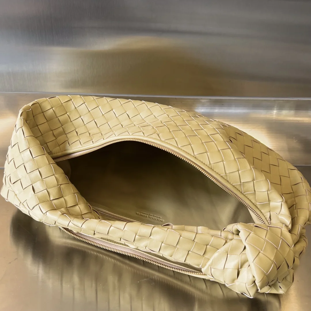 BOTTEGA VENETA Shoulder Bags Lamb Leather (Yellow) 48X40X16CM I30202608080018 - Image 5