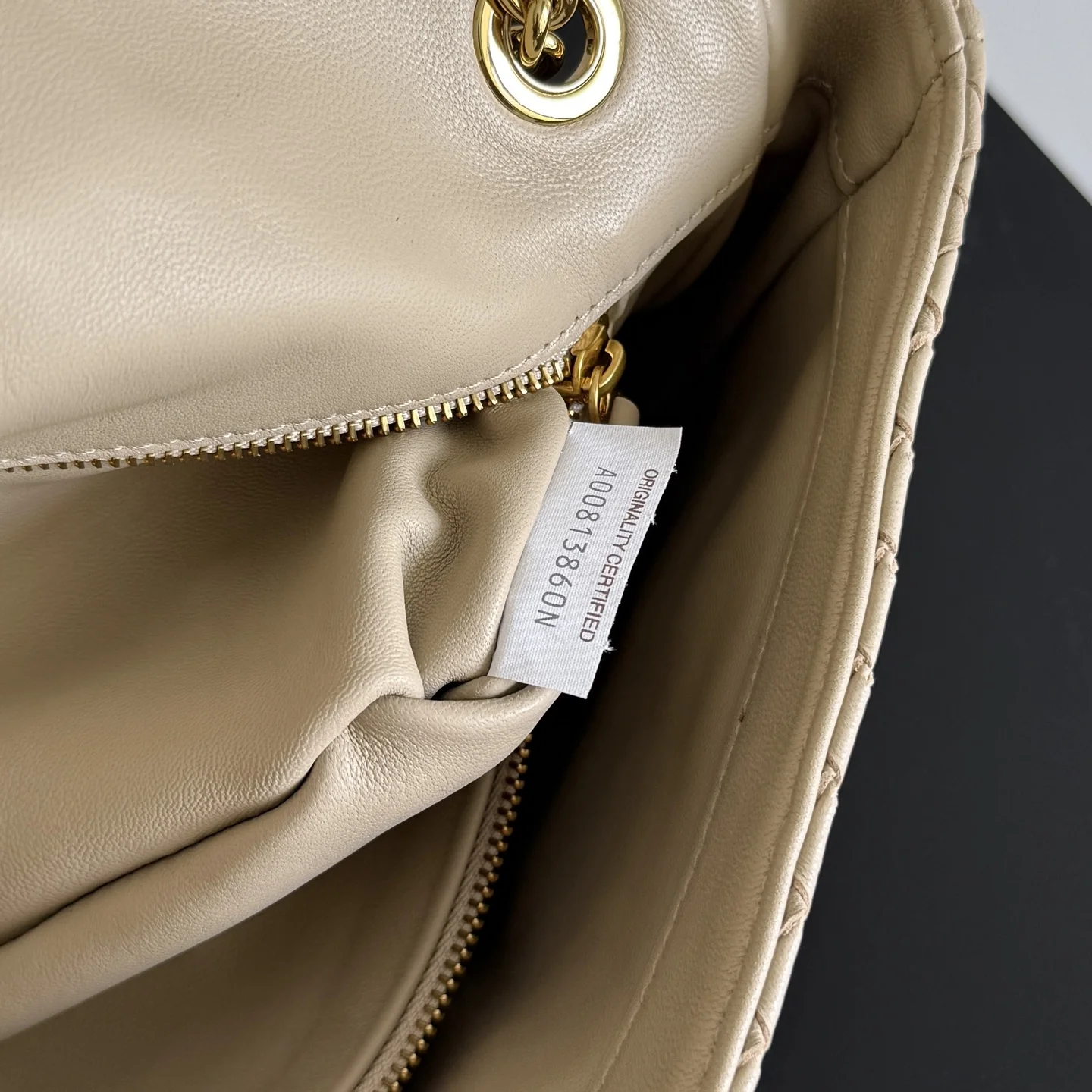 BOTTEGA VENETA Shoulder Bags Lambskin Leather (Beige-Gold) 27X16X6CM I30202608080820 - Image 8