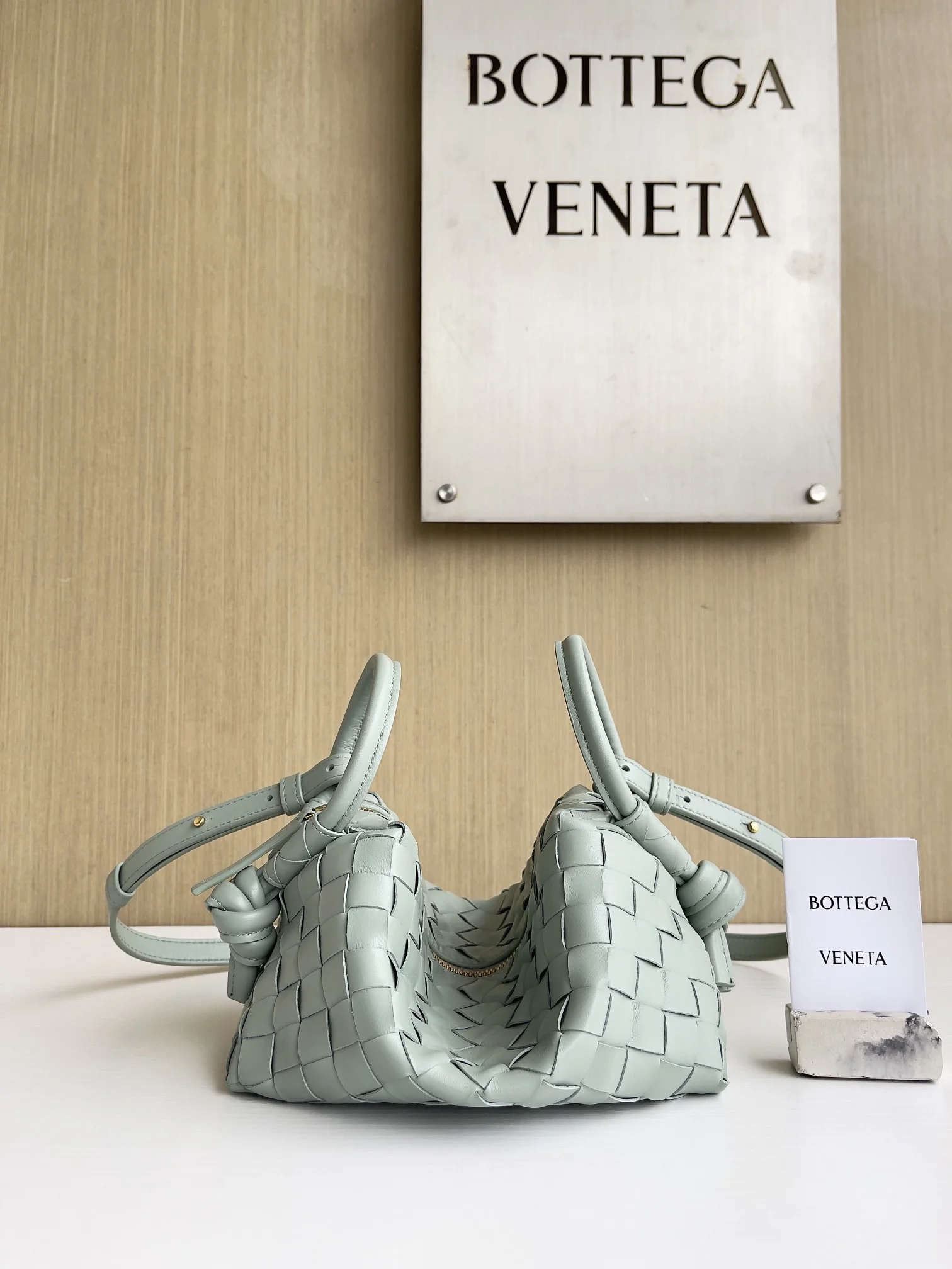 BOTTEGA VENETA Shoulder Bags Leather (Mintgreen) 19X12X9CM F80202608080149 - Image 2
