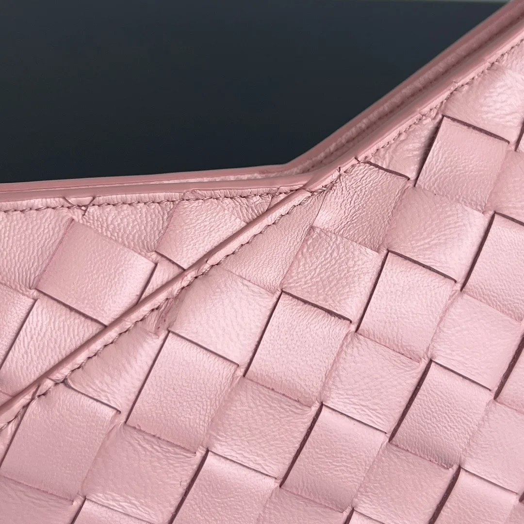 BOTTEGA VENETA Shoulder Bags Leather (Pink-Gold) 28X18X5CM H30202608080065 - Image 6