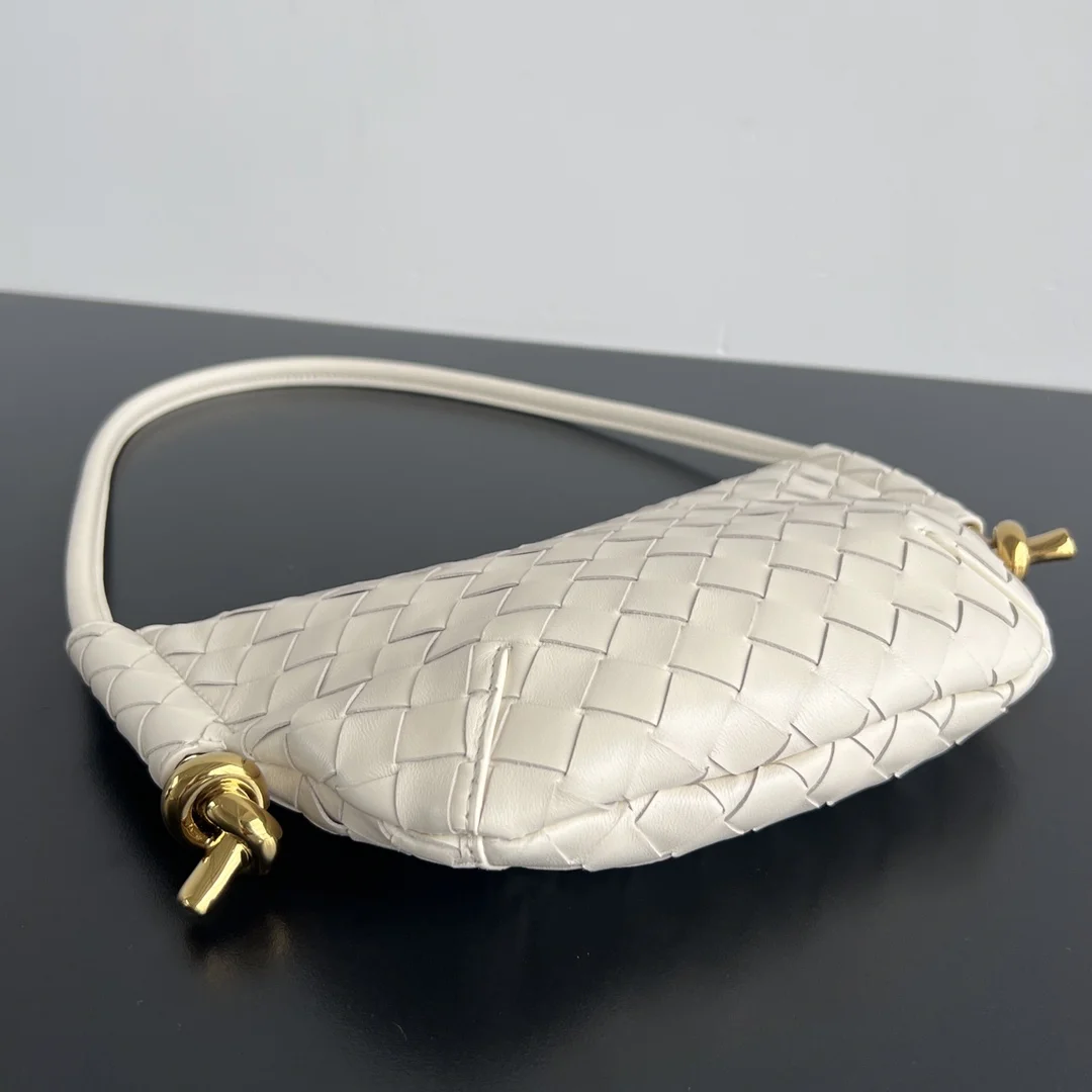 BOTTEGA VENETA Shoulder Bags Leather (White-Gold) 28X18X5CM H30202608080070 - Image 4