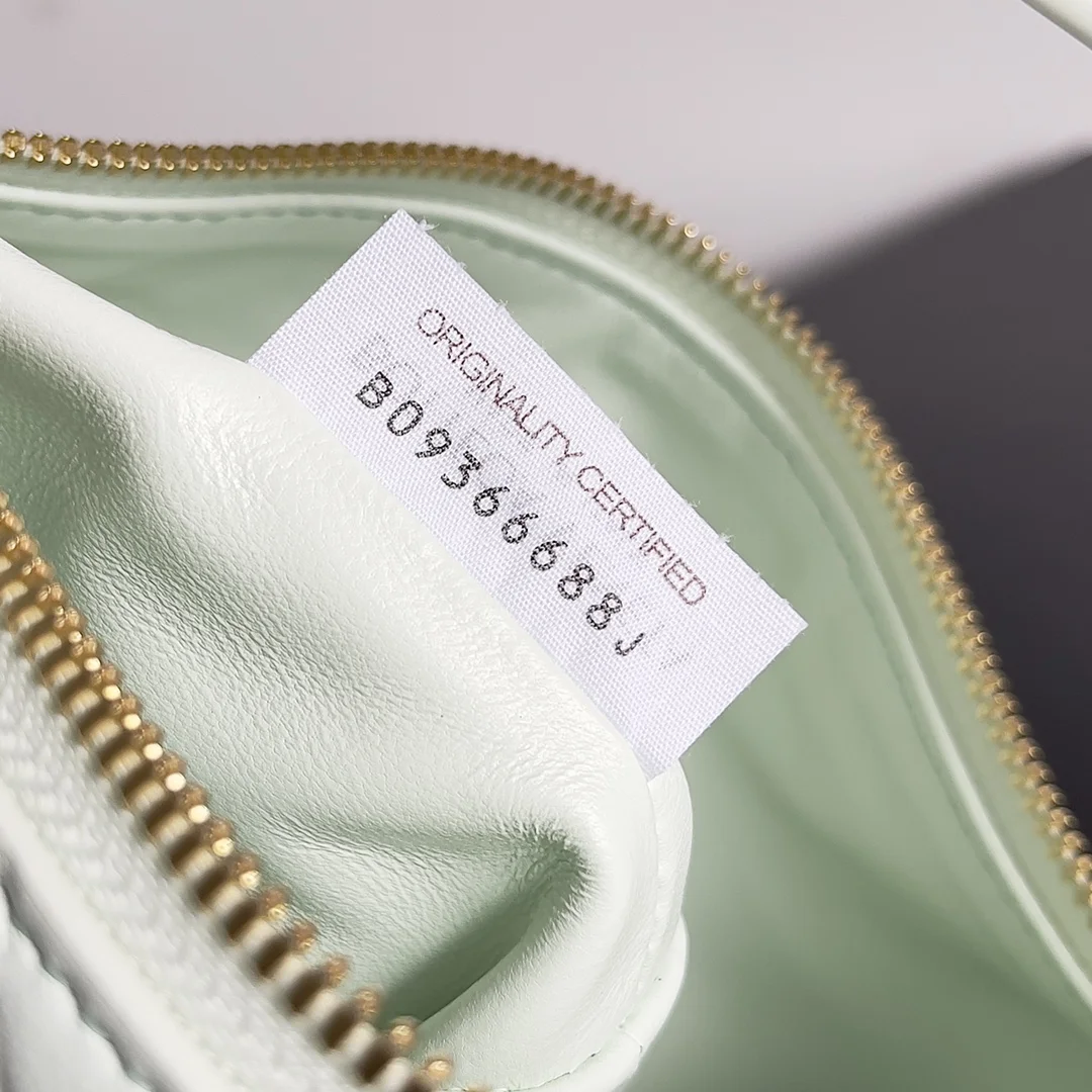 BOTTEGA VENETA Shoulder Bags Nappa Lambskin (Mintgreen-Gold) 22X13X9 F80202608080200 - Image 8