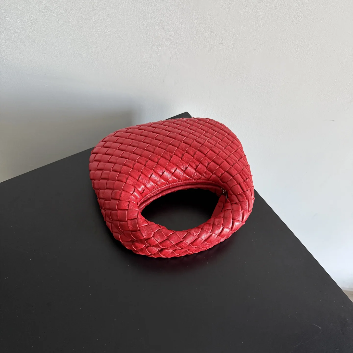 BOTTEGA VENETA Shoulder Bags Nappa Leather (Red) 26X22X5CM H30202608080433 - Image 4