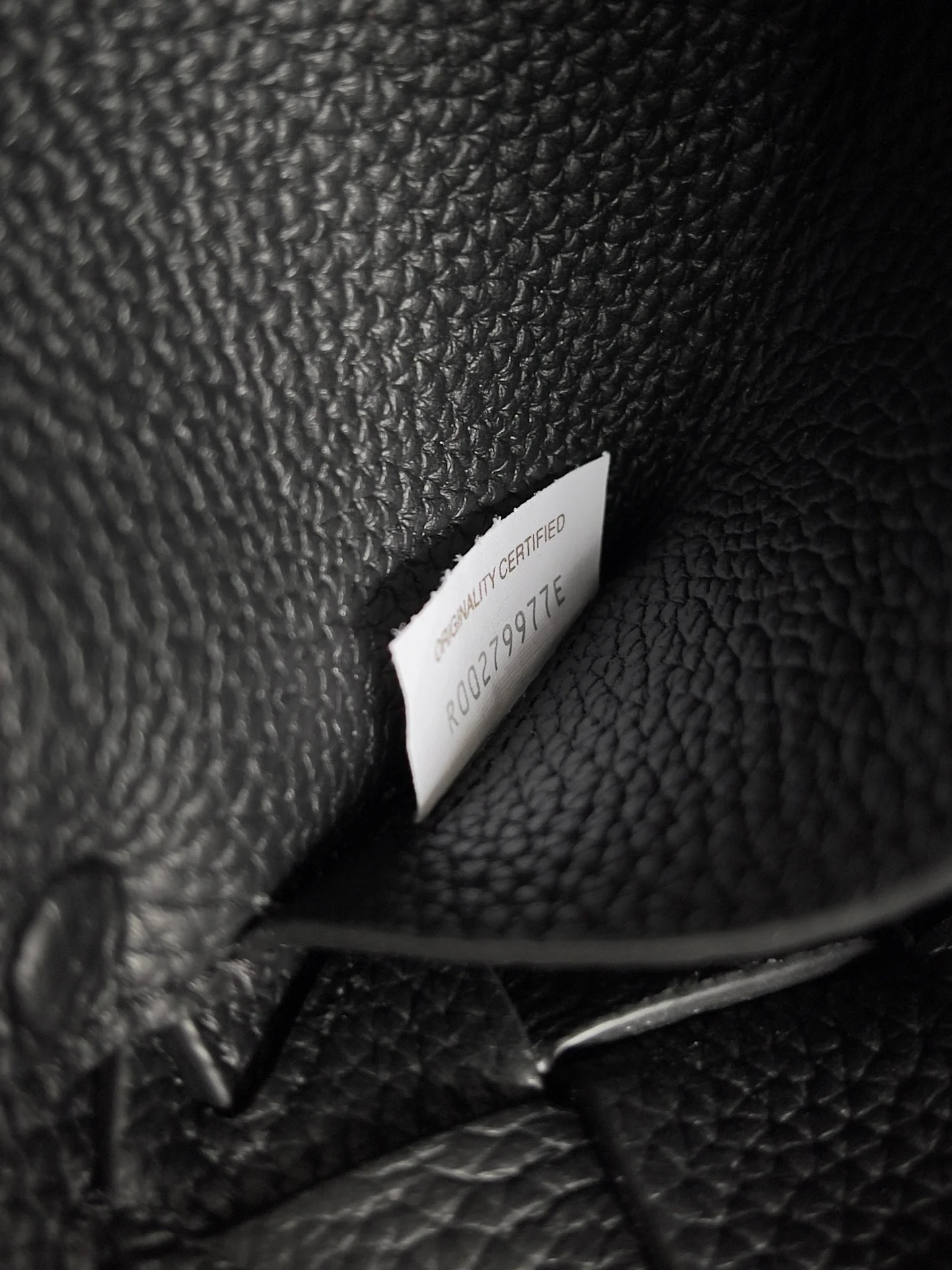 BOTTEGA VENETA Shoulder Bags Taurillon Leather (Black) 19X10X5CM F80202608080196 - Image 8