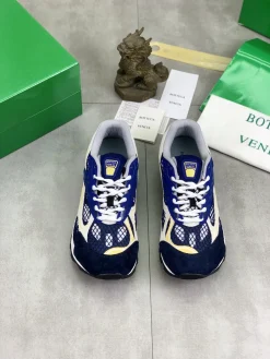 Alternative view of BOTTEGA VENETA Sneakers B40202608031459